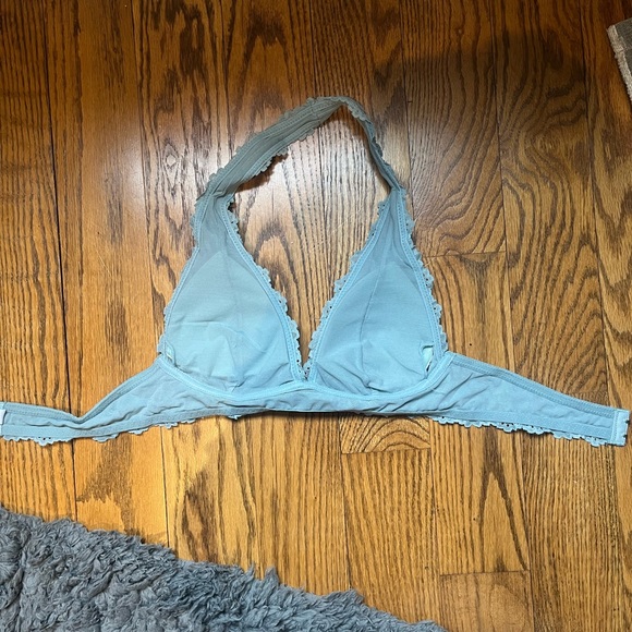 Garage Lace Bralette - Picture 2 of 5